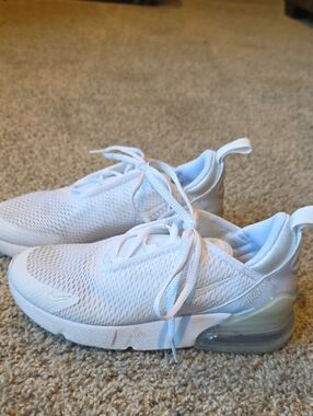 Nike Kids Air Max 270 Lightweight Mesh Sneakers - White